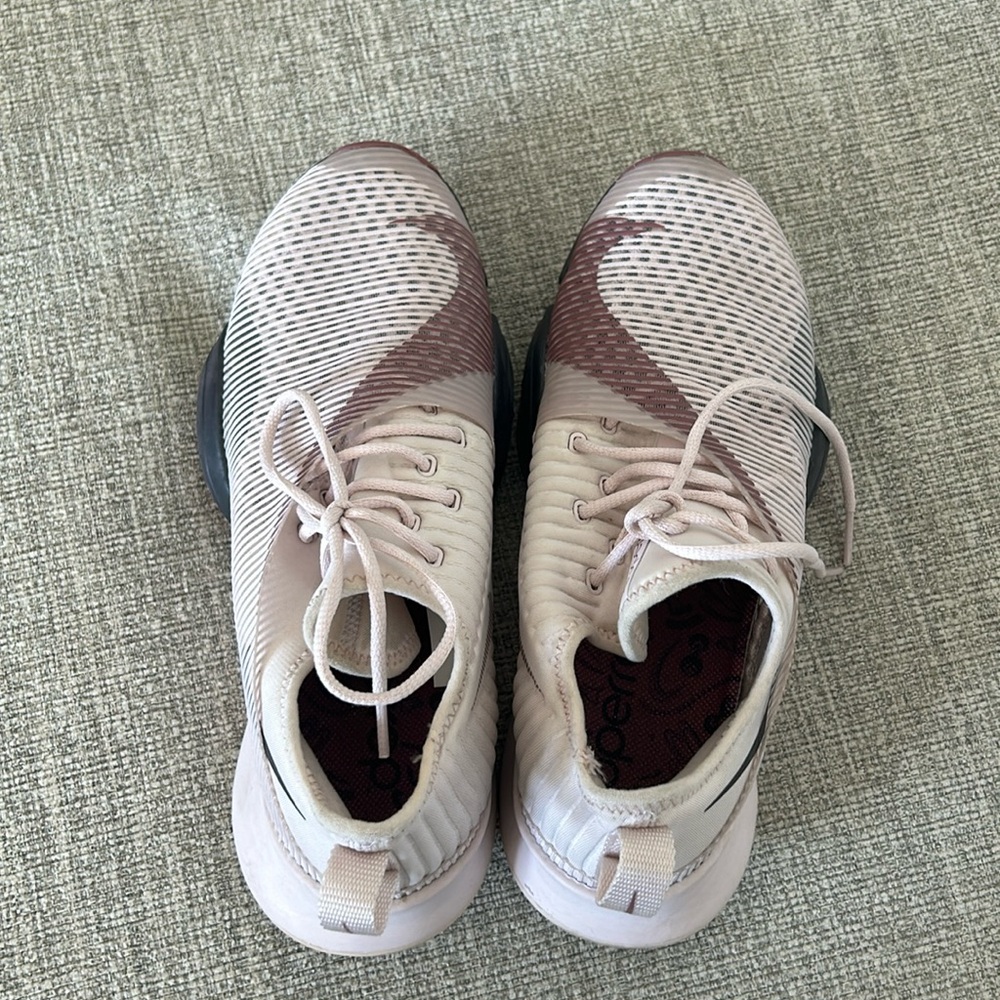 NIKE SUPERREP | Womens 8 | Pink | worn less than 5 times